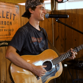 New Country (Single): Hudson Macready — “Rise&nbsp;Again”